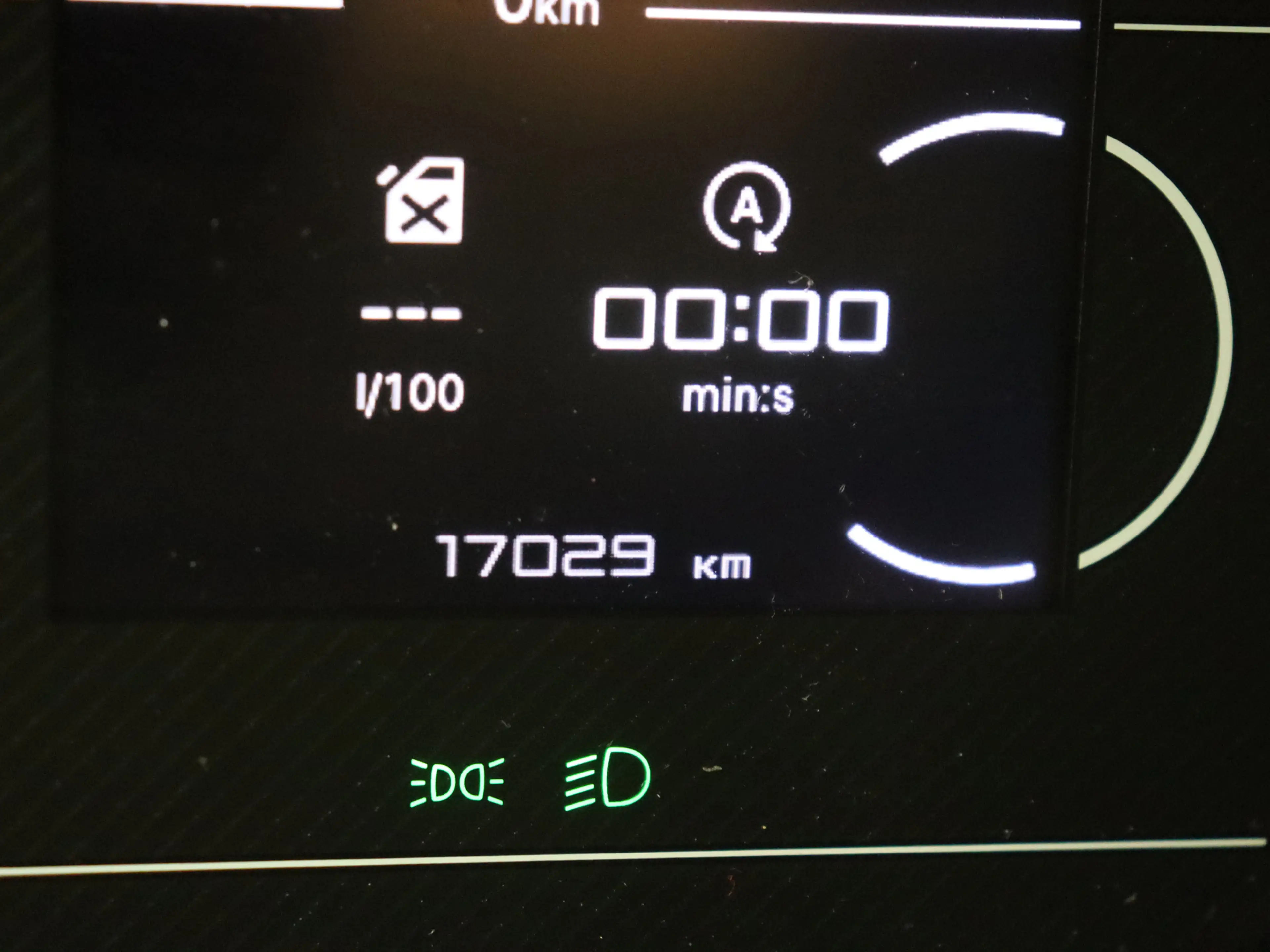 Fiat Doblo 1.5 BlueHDi 100 S&S L1 650kg — photo 9