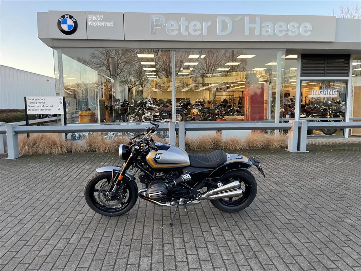 BMW R 12 -ZO GOED ALS NIEUW Argintiu - 1