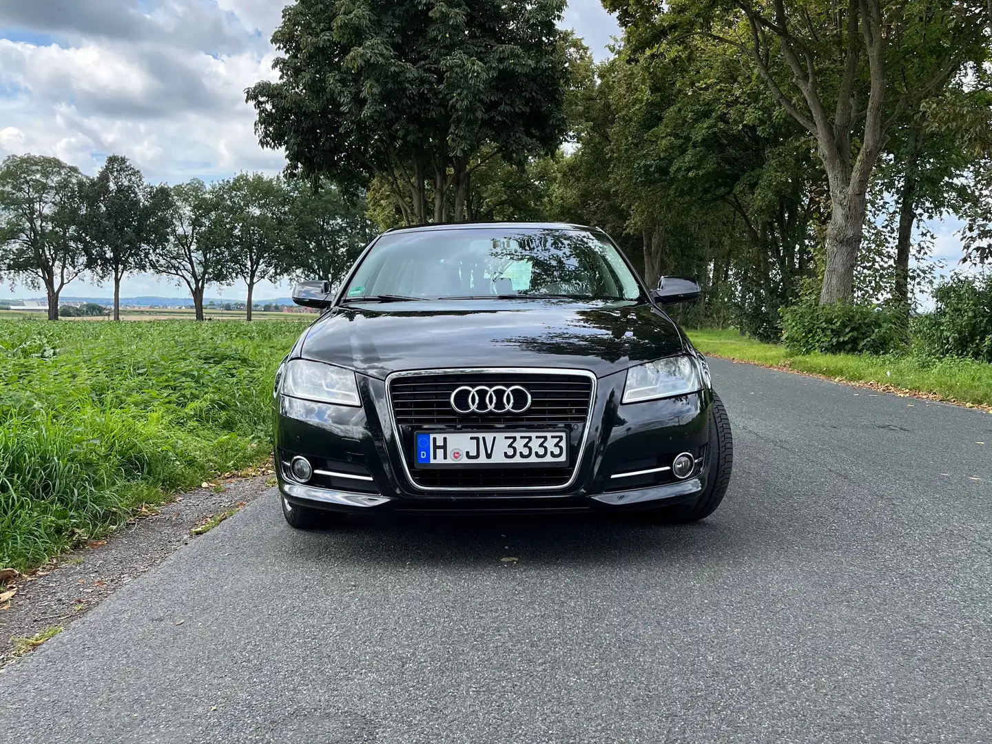 Audi A3 A3 2.0 TDI Sportback DPF S tronic Ambition Schwarz - 1