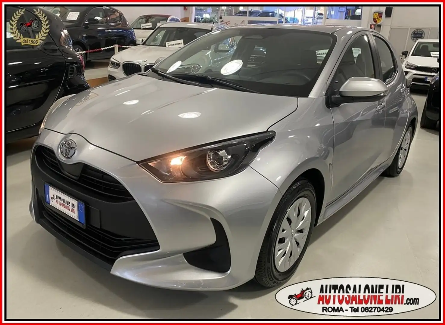 Toyota Yaris 1.5H ACTIVE E-CVT *NEOPATENTATI* Zilver - 1