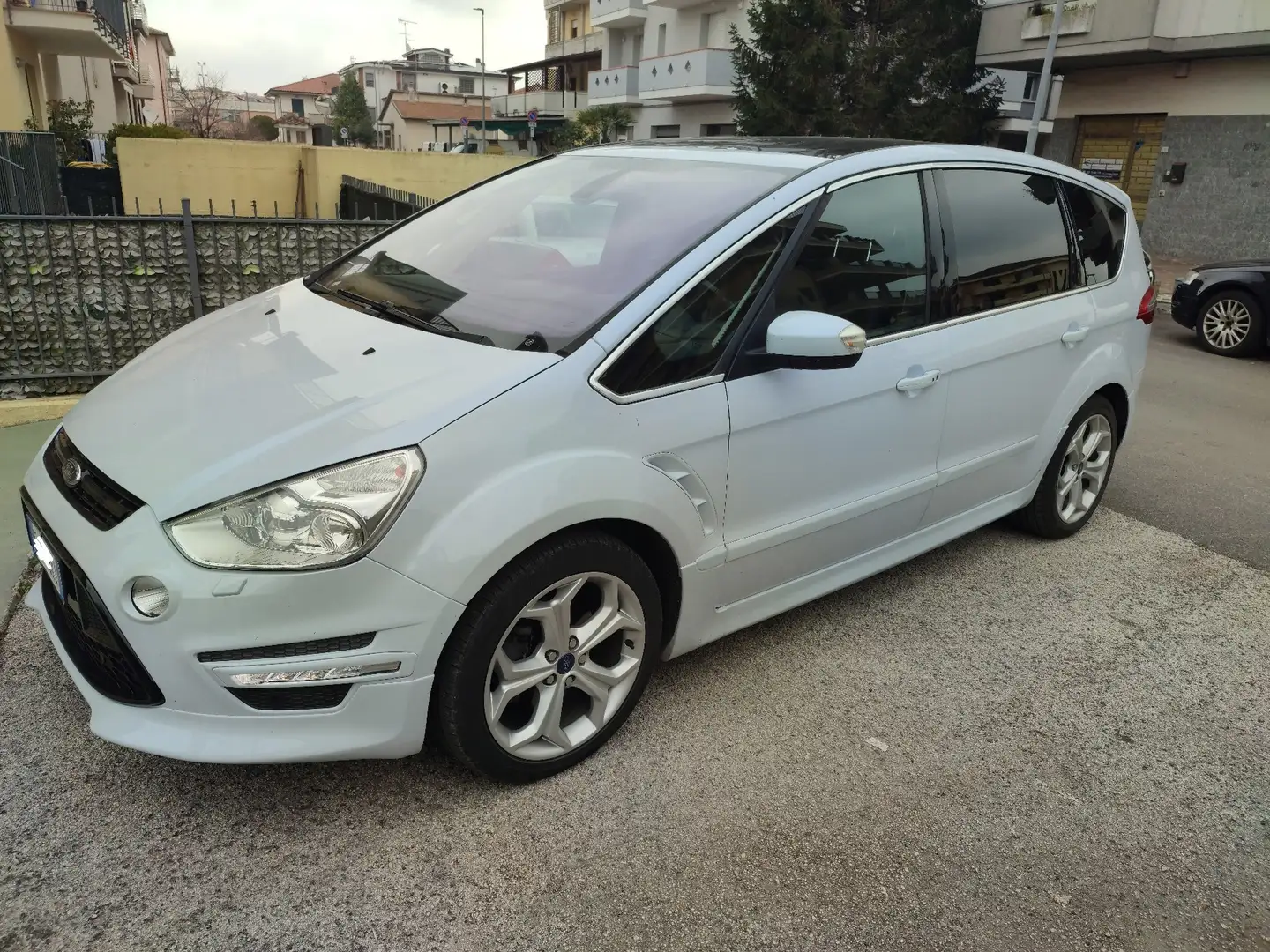 Ford S-Max Titanium x sport  2.0 TDCi 163 CV Bílá - 1