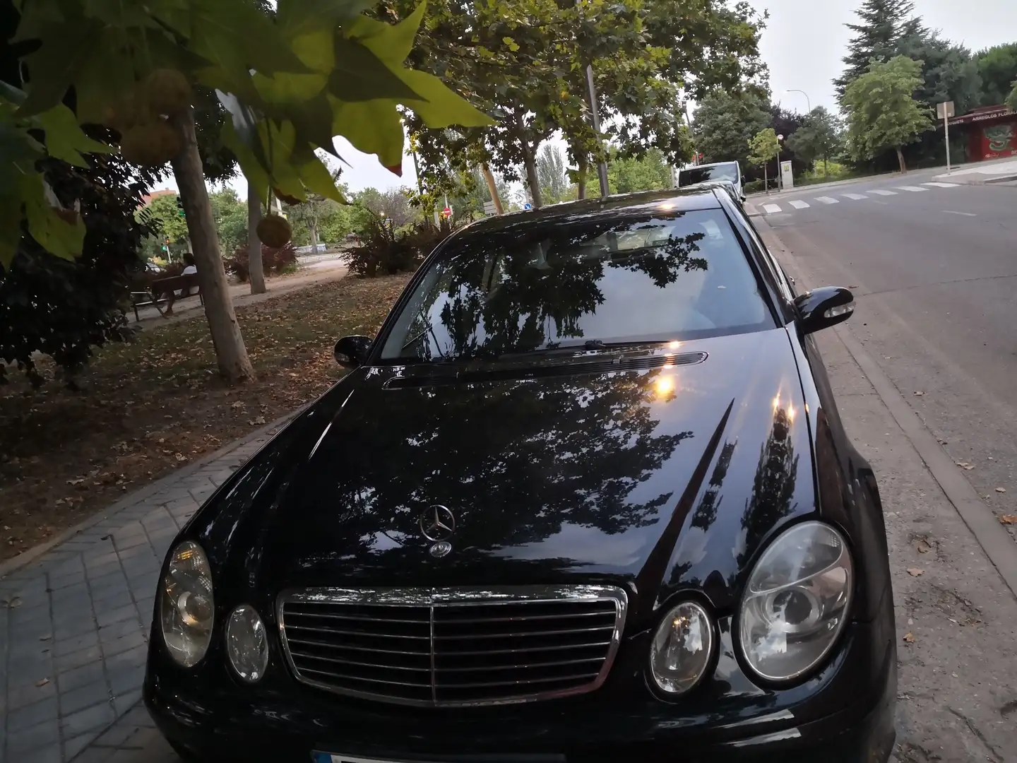 Mercedes-Benz E 220 CDI - 1