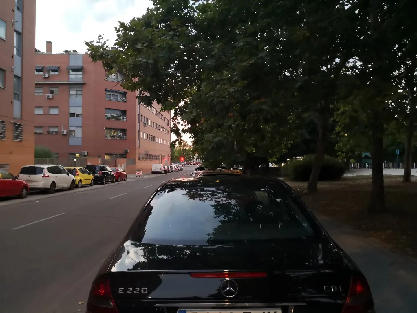 Mercedes-Benz E 220 CDI - 2