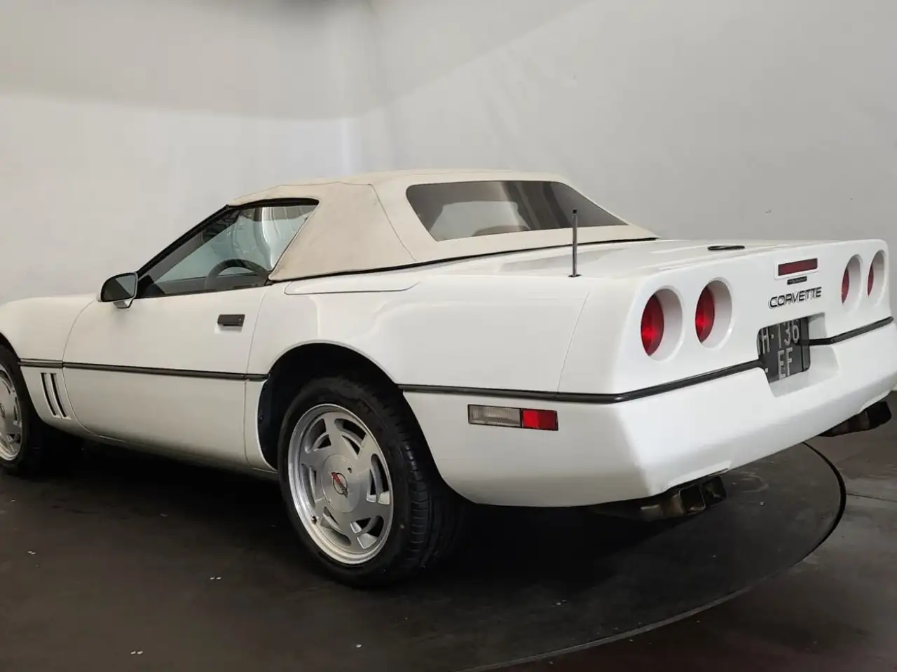 Chevrolet Corvette cabriolet, foto 3