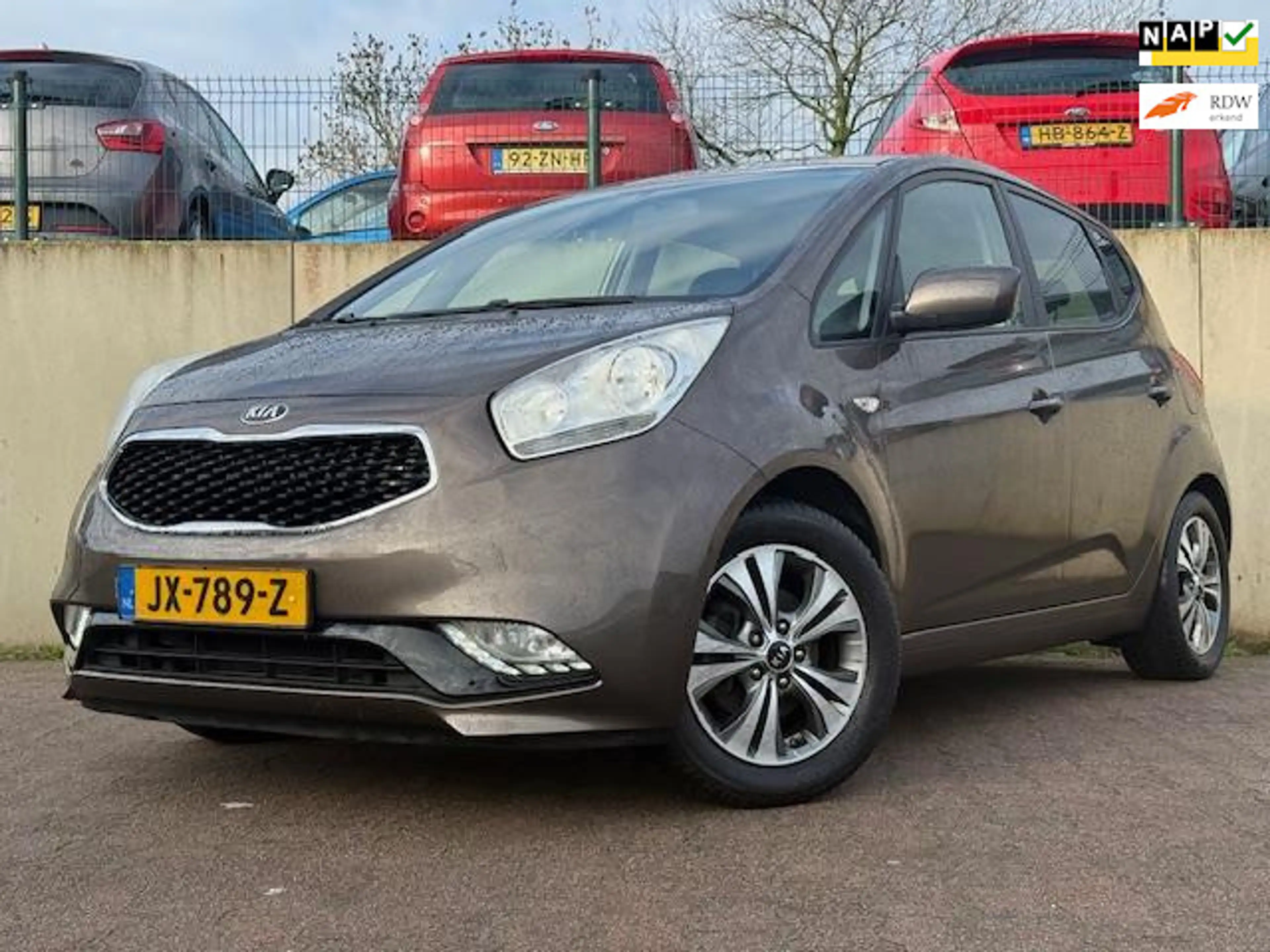 Kia Venga 1.4 CVVT DynamicPLusLine/NAVI/CAMERA/PDC/LEDER/CRU