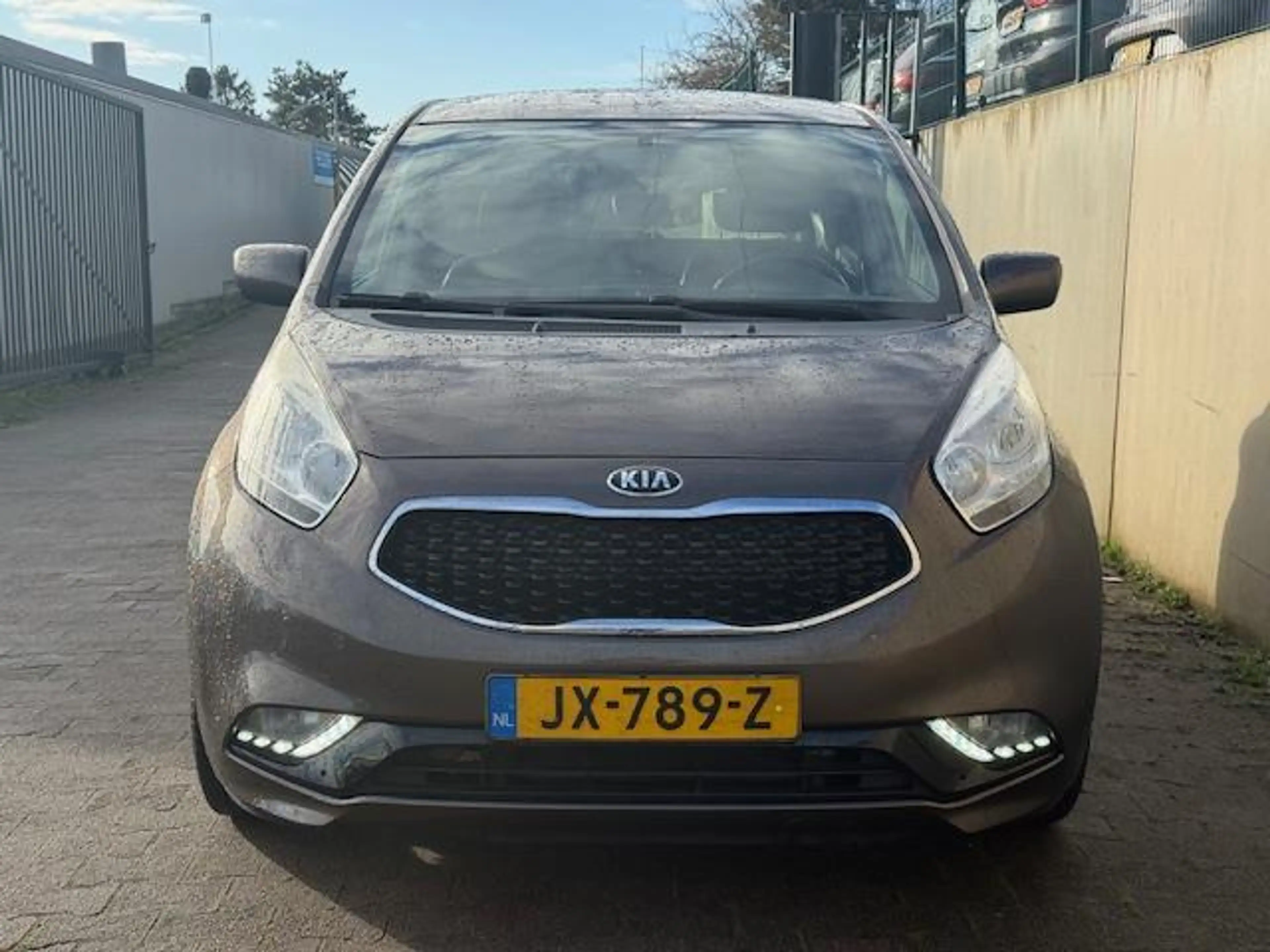 Kia Venga 1.4 CVVT DynamicPLusLine/NAVI/CAMERA/PDC/LEDER/CRU — photo 10