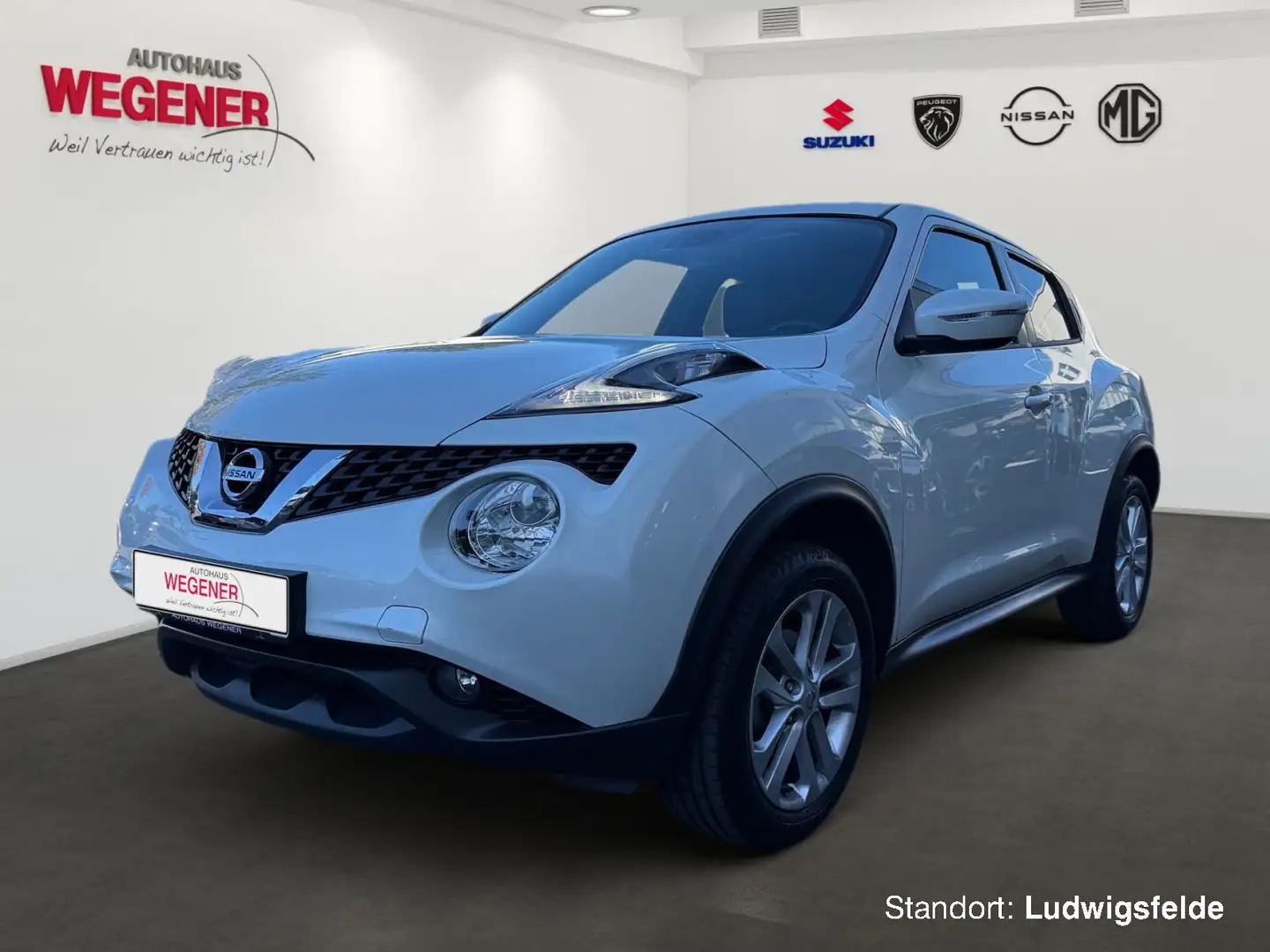 Nissan Juke JUKE N-CONNECTA 1.6 AT+KLIMA+NAVI+PANO+SHZ+USB+ Weiß - 1
