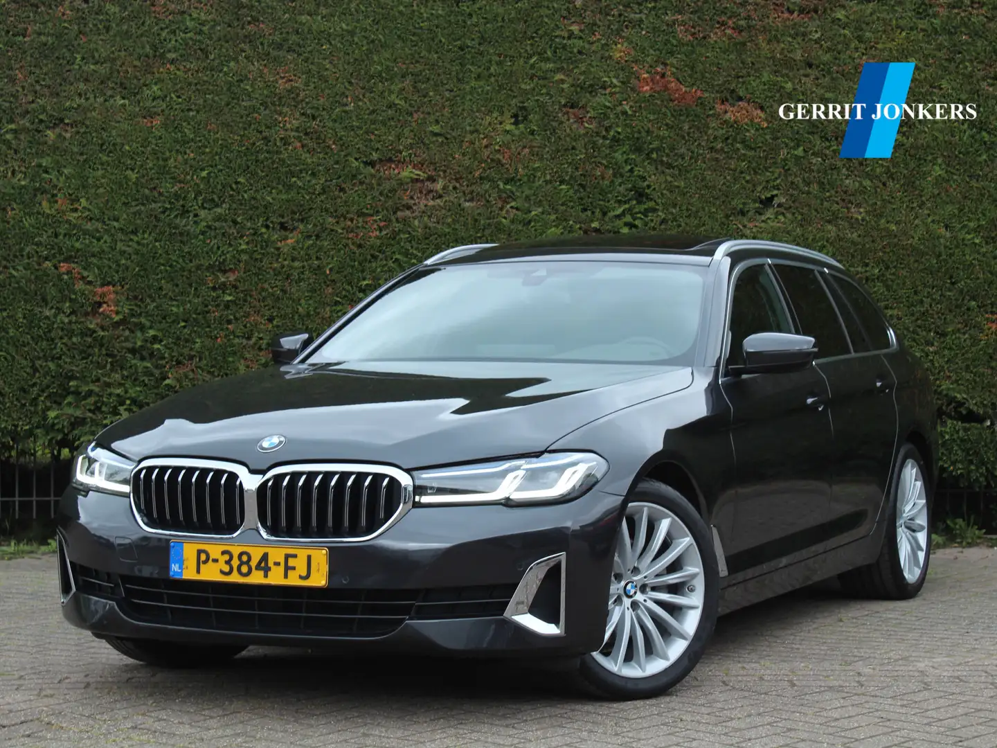 BMW 520 5-serie Touring 520i Business Edition Plus | BTW a Grijs - 1