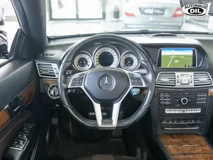 Annonce voiture d'occasion Mercedes-Benz E 320 - CARADIZE