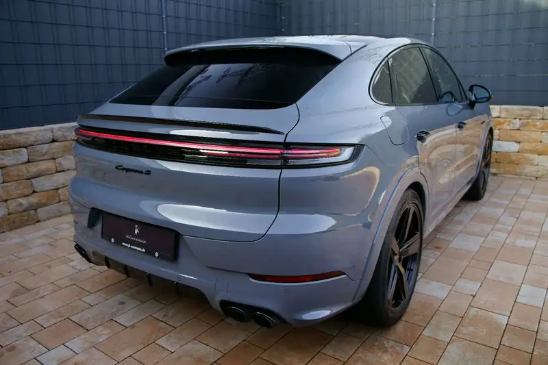 PORSCHE Cayenne Coupe