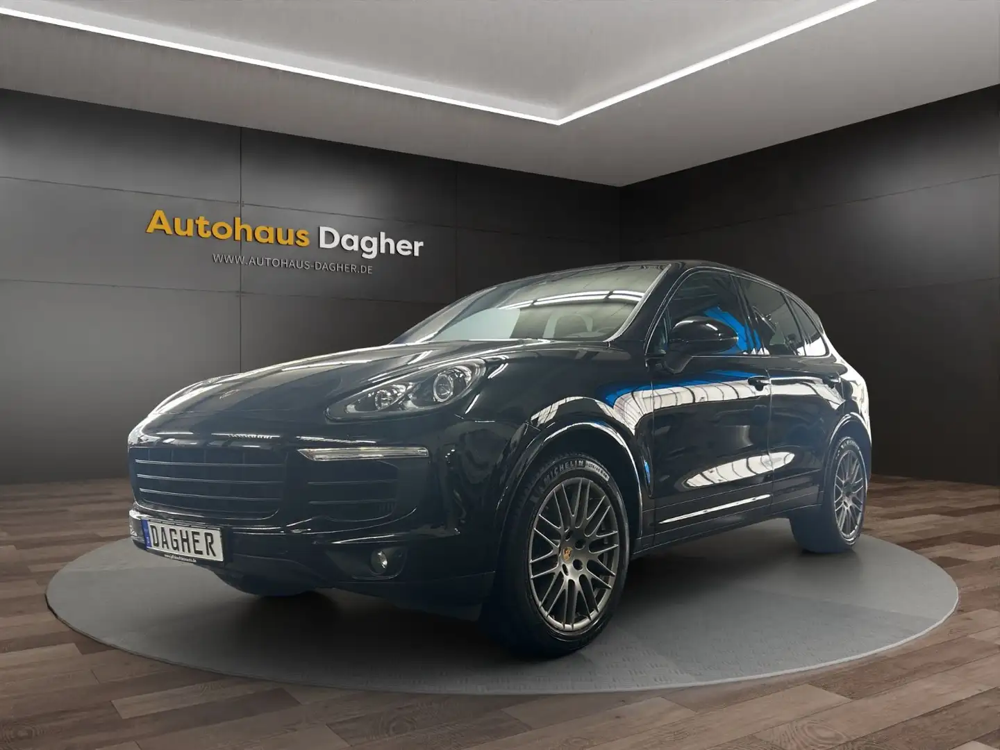 Porsche Cayenne 3.0 Diesel Platinum Edition Schwarz - 1