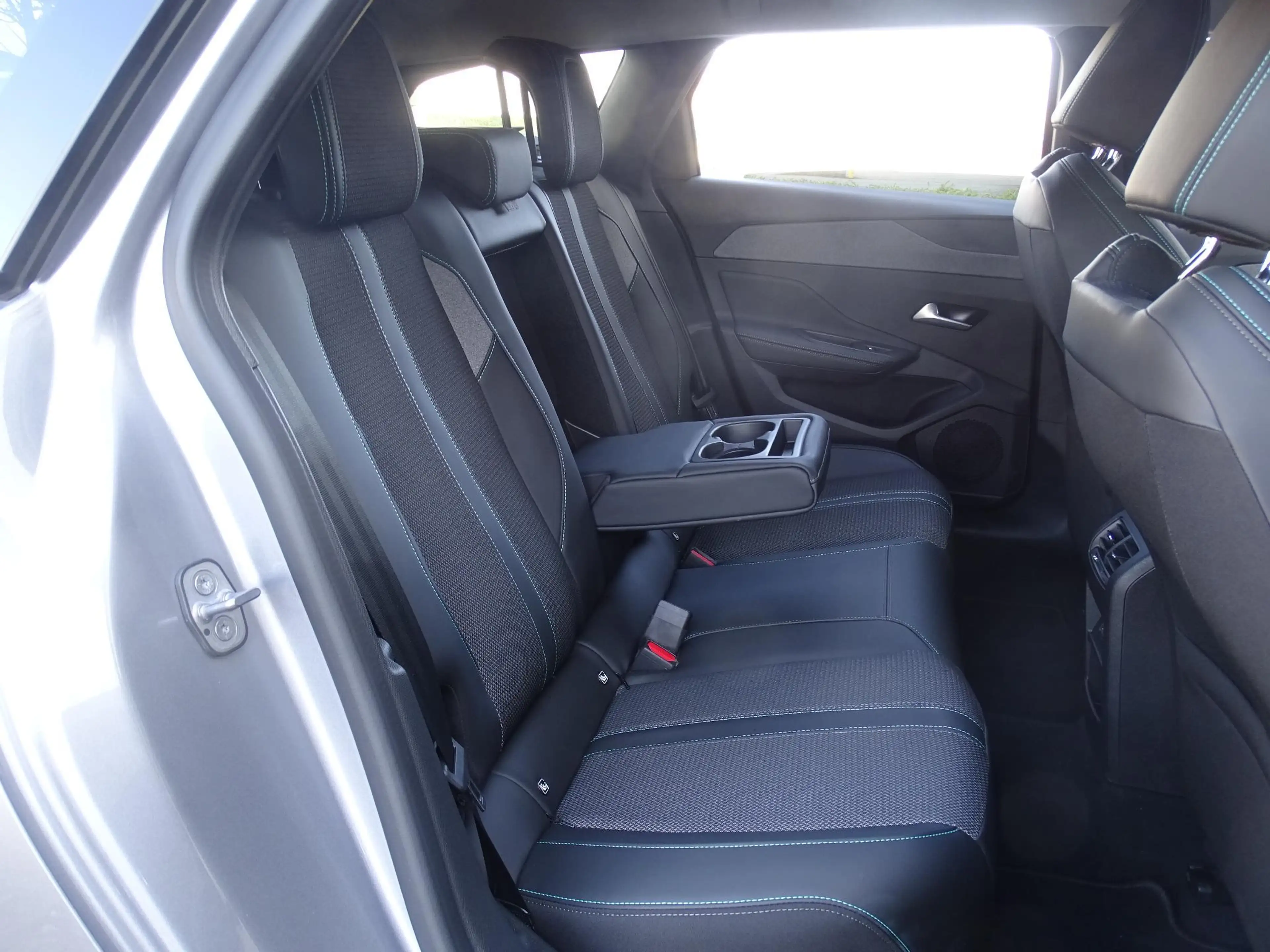 Peugeot 308 308sw 1.2T Allure automaat — photo 15