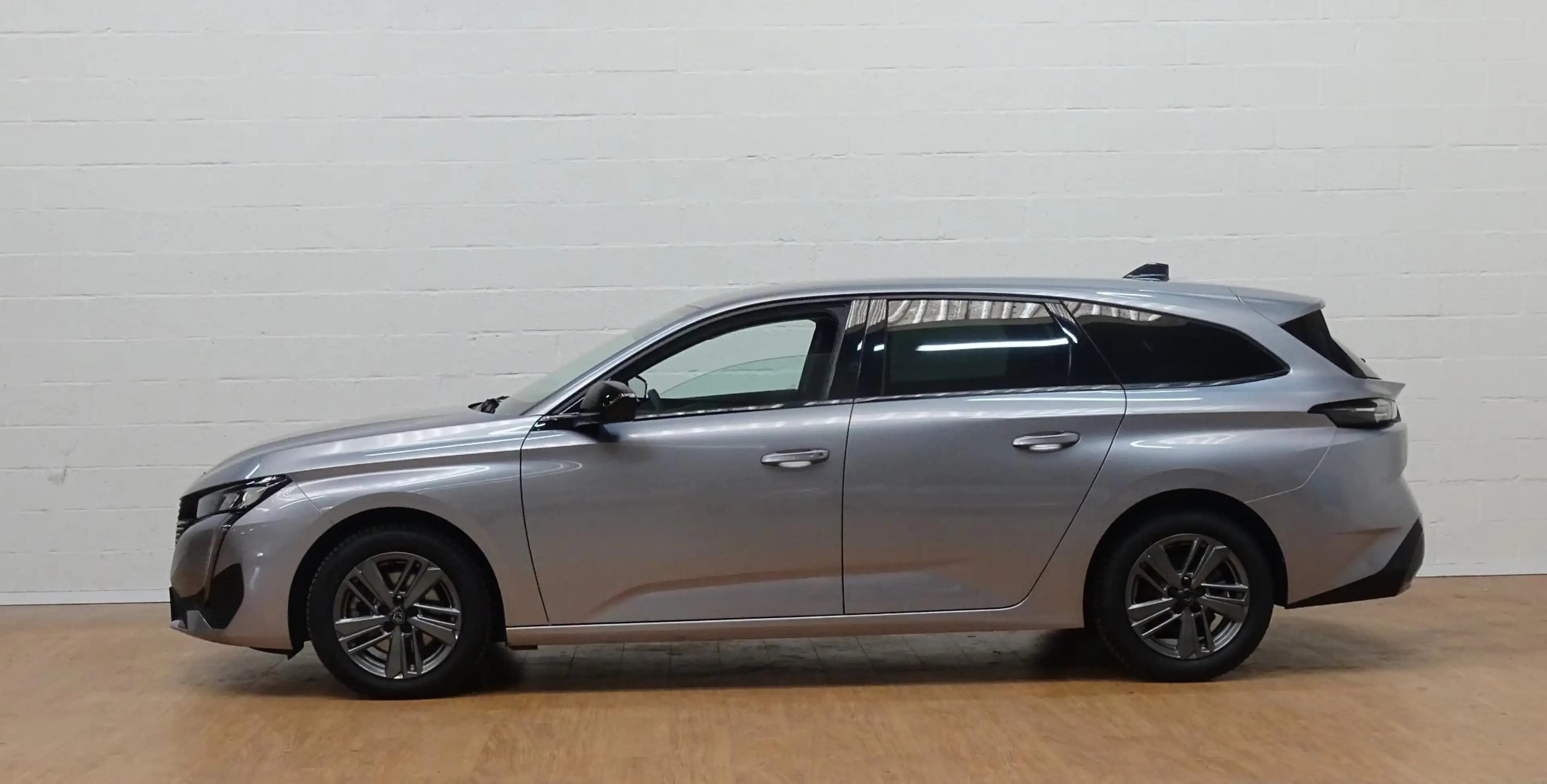 Peugeot 308 308sw 1.2T Allure automaat — photo 8