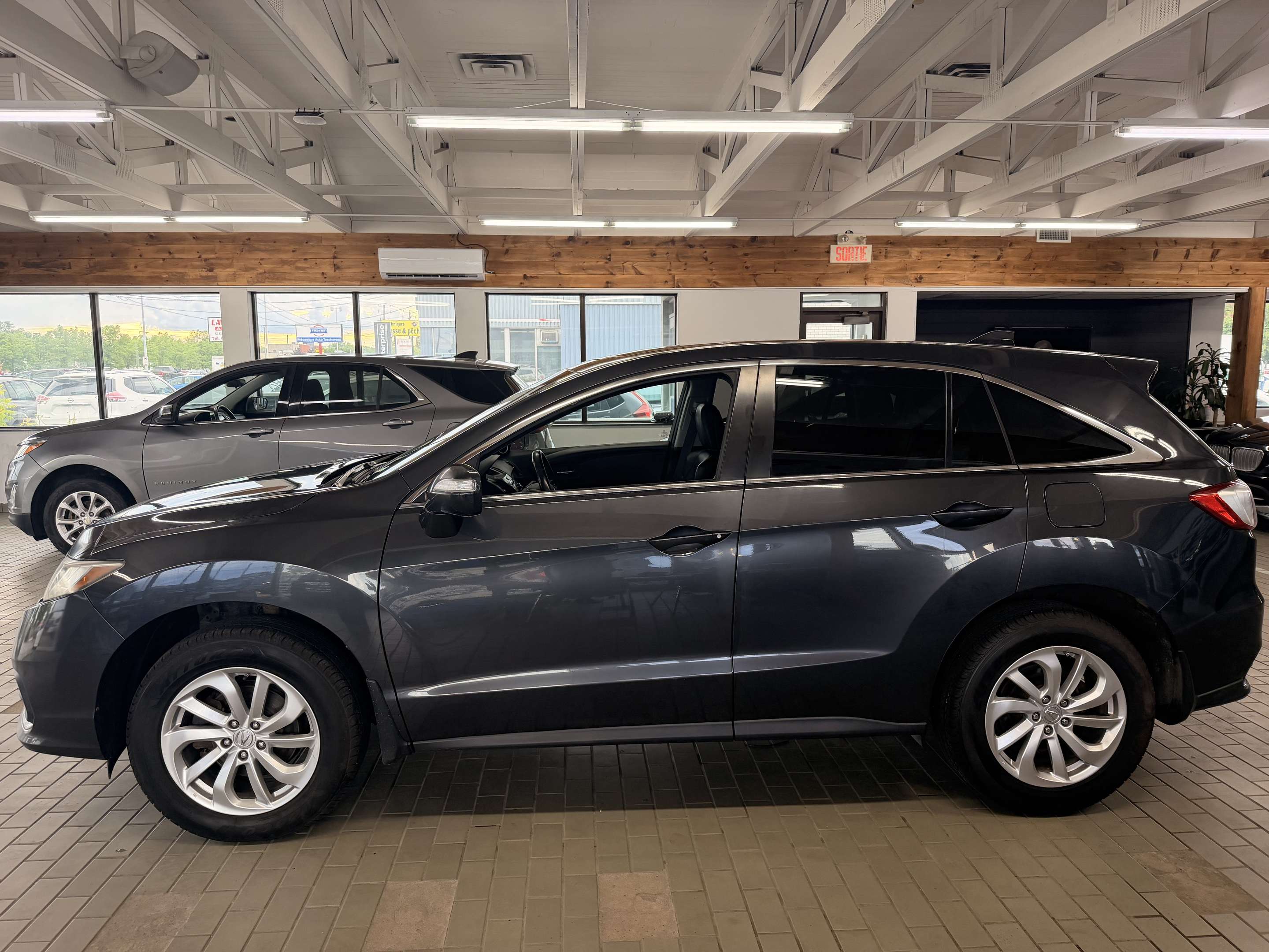 2016 Acura RDX