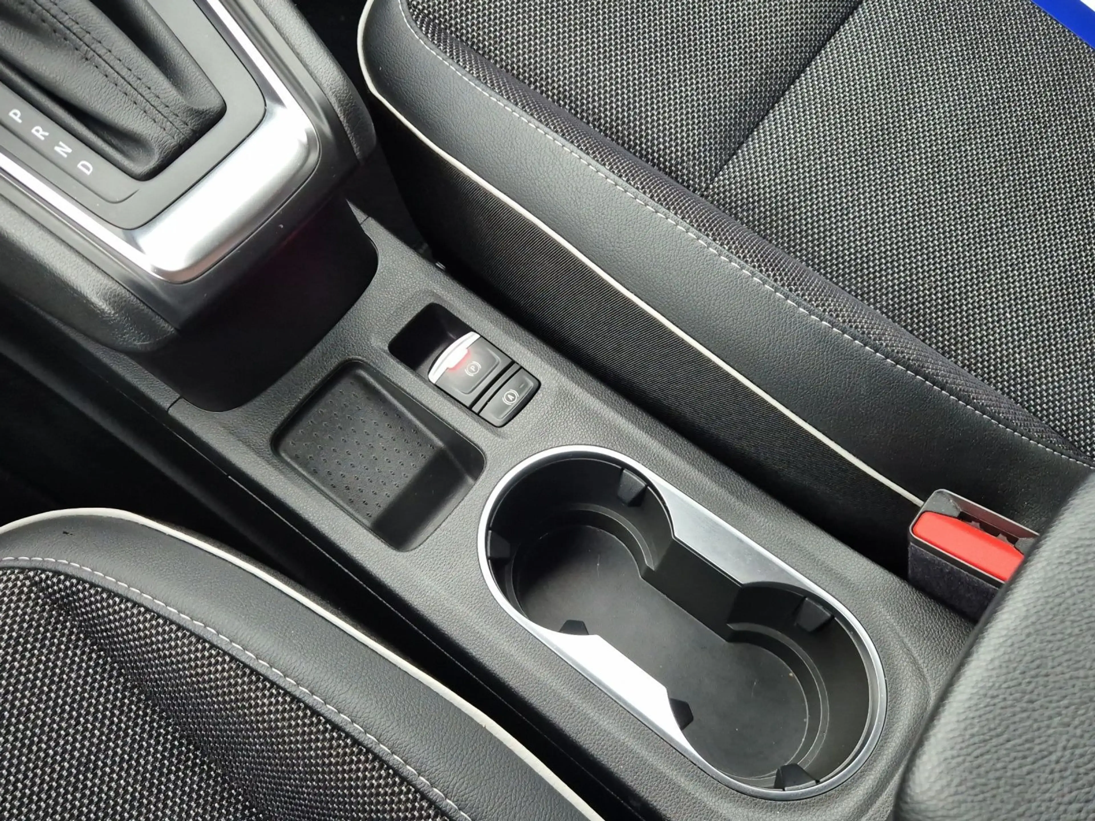 Renault Captur II Techno Hybrid 1.3 TCe*KAMERA*LED*SITZH — photo 16