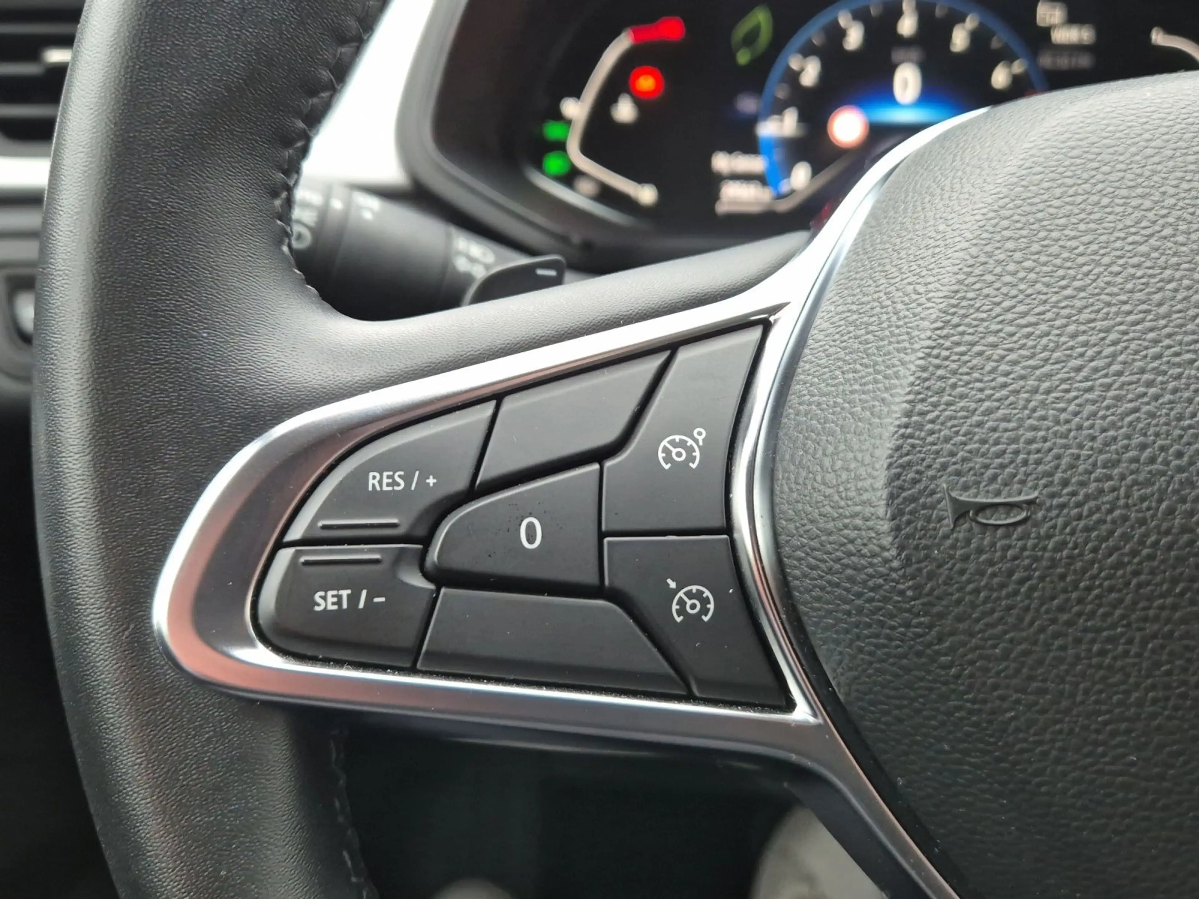 Renault Captur II Techno Hybrid 1.3 TCe*KAMERA*LED*SITZH — photo 14