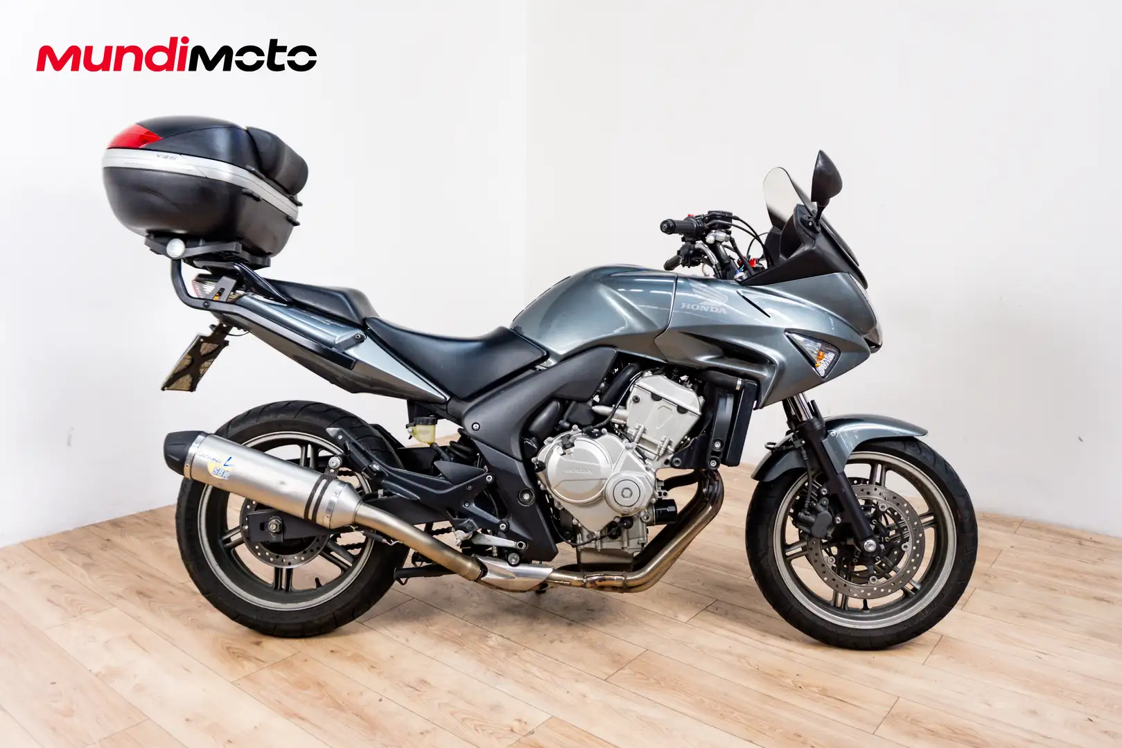 Honda CBF 600 - 1