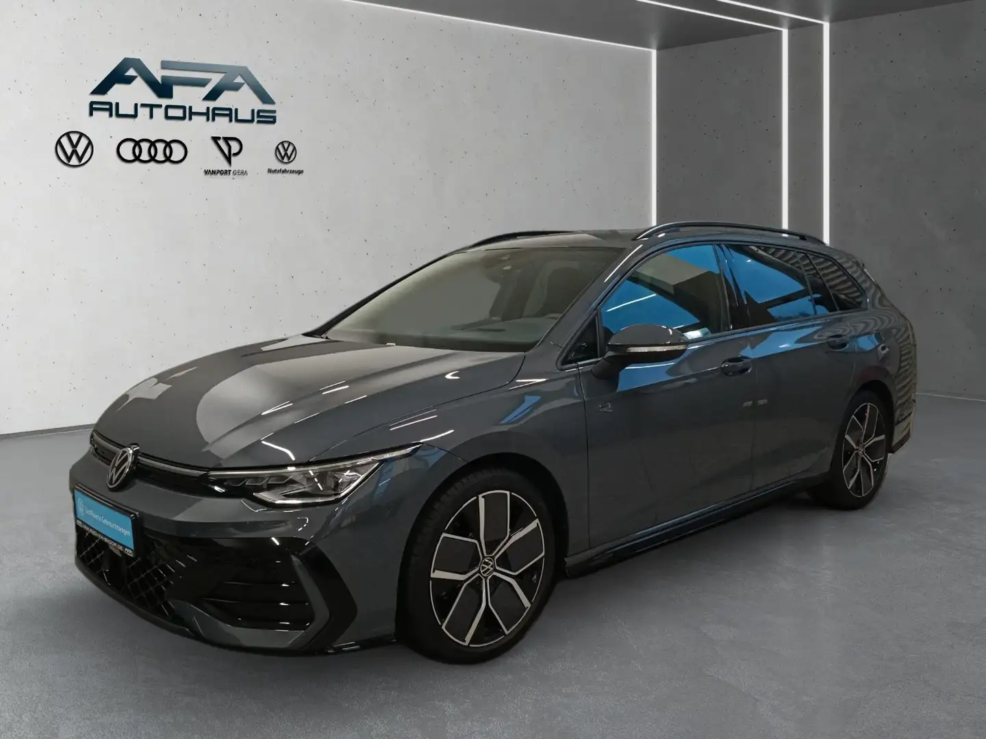 Volkswagen Golf VIII Var. 2.0 TDI R-Line DSG Matrix*AHK*ACC Grau - 2