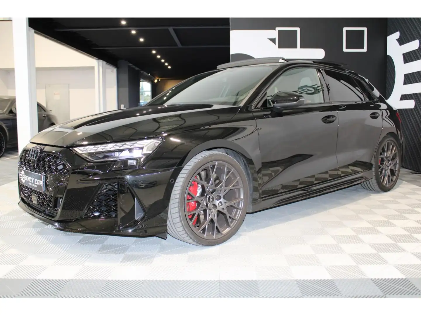 Audi RS3 Quattro 2.5 TFSI - 400 - BV S-tronic Siège F1 Carbone PHASE 2 Noir - 2