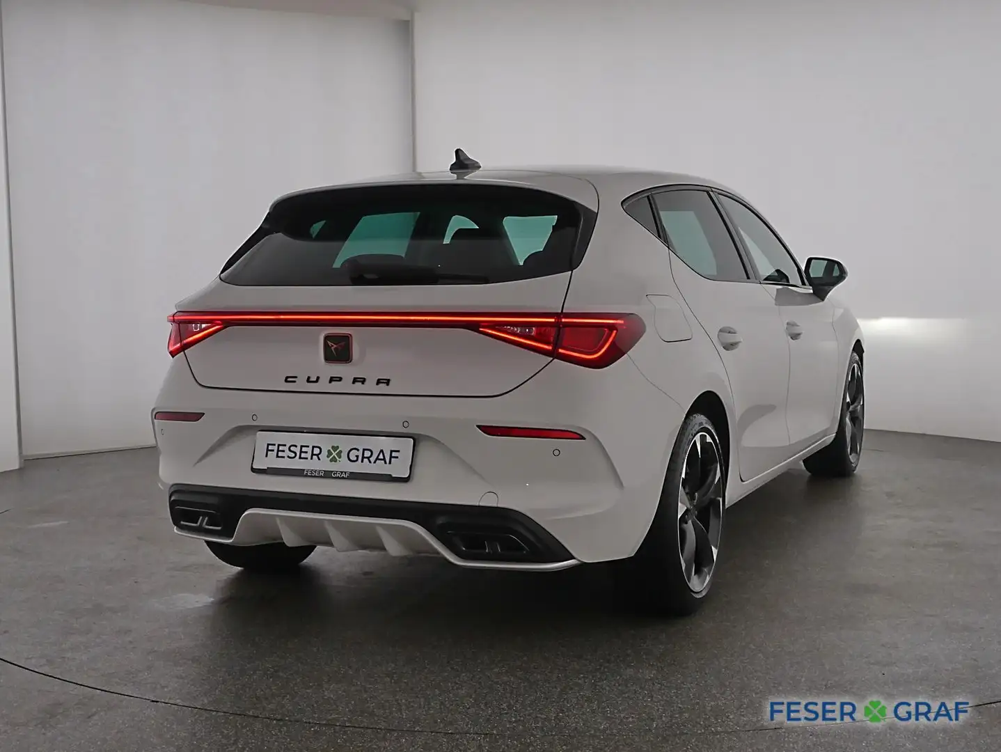 CUPRA Leon 1.5 eTSI DSG LED / Full Link / Winter-Paket Weiß - 2