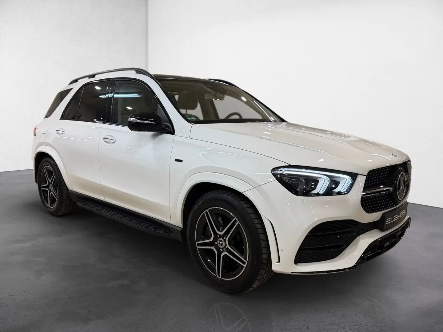Mercedes-Benz GLE 350 de 4Matic*AMG Line*Night-Paket*Burmester Weiß - 1