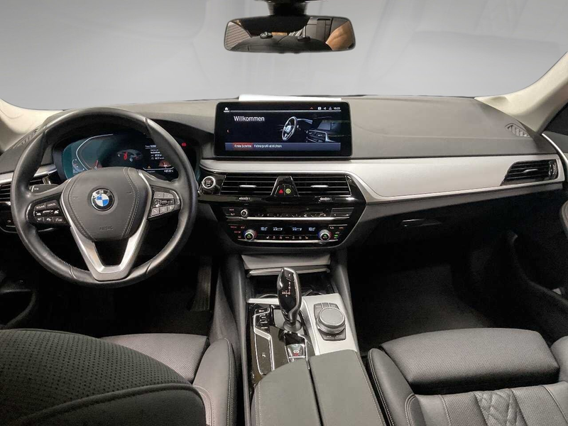 BMW 520 d Touring AHK ACC BLIS El.Heckkl. LED RKam — photo 5
