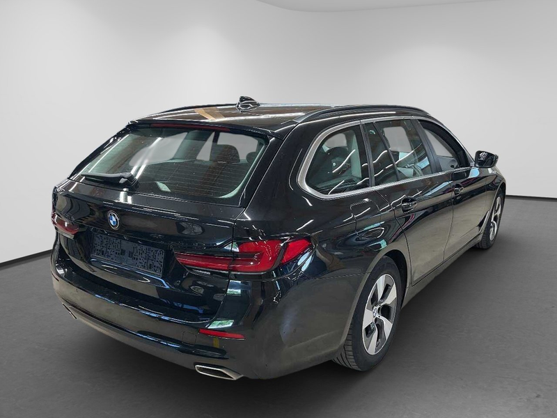 BMW 520 d Touring AHK ACC BLIS El.Heckkl. LED RKam — photo 7