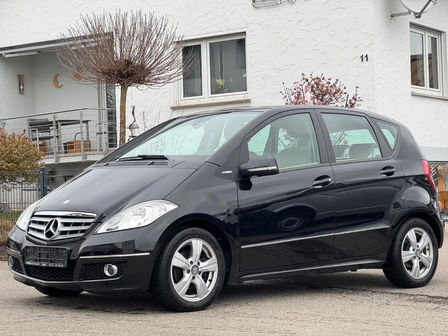 Mercedes-Benz A 170 |Avantgarde|TÜV neu|Sitzheizung|Klima| Schwarz - 1
