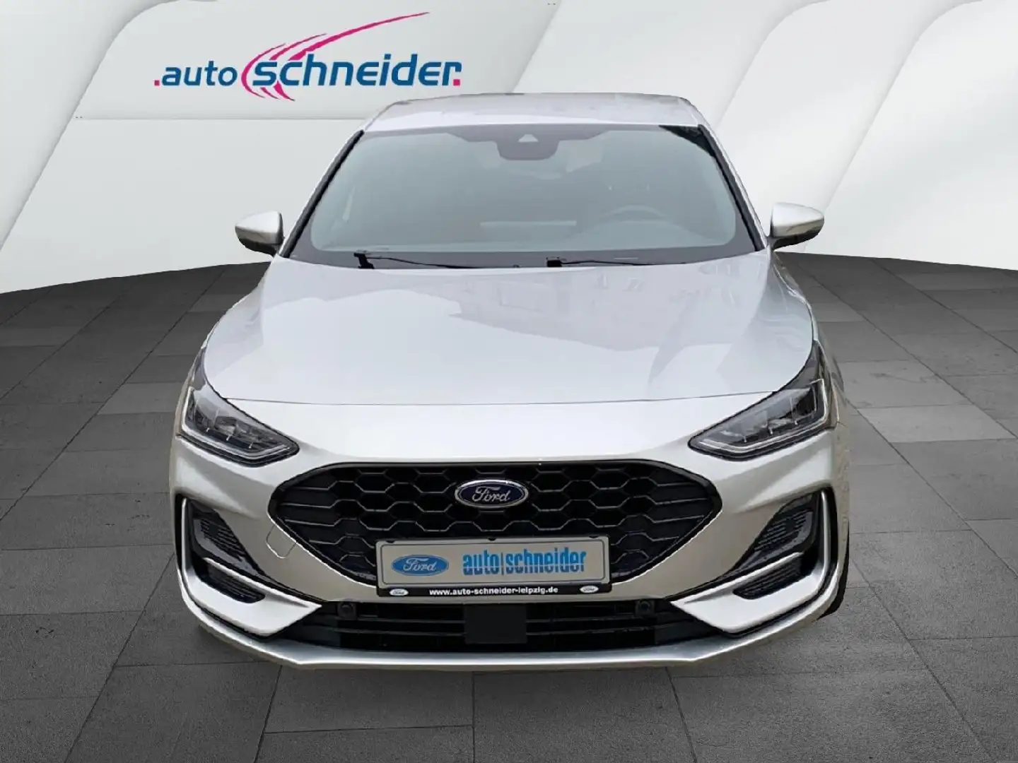 Ford Focus Lim. ST-Line Silber - 2