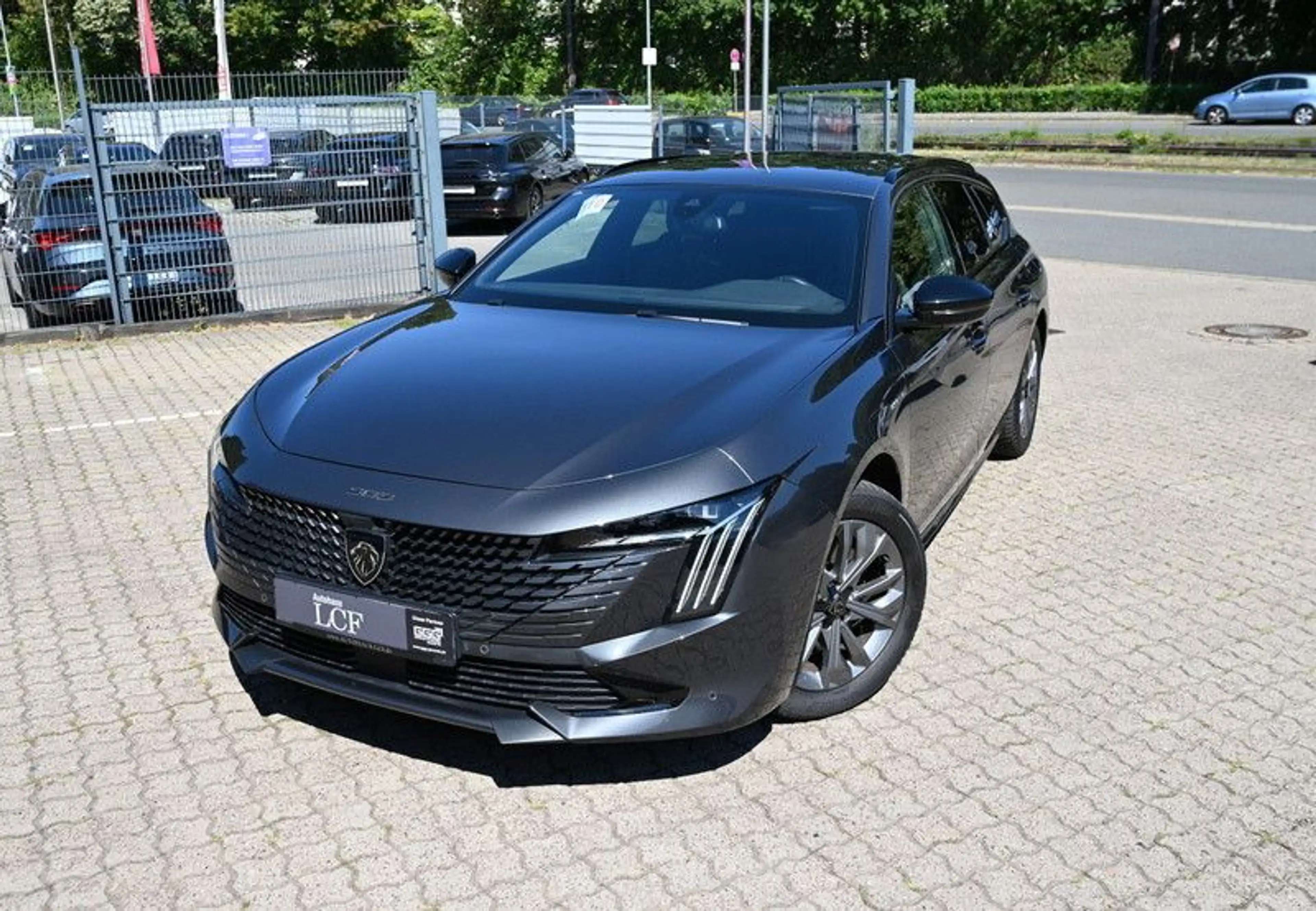 Peugeot 508 SW Hybrid 225 Allure LED KAMERA 1.Hd Navi — photo 2