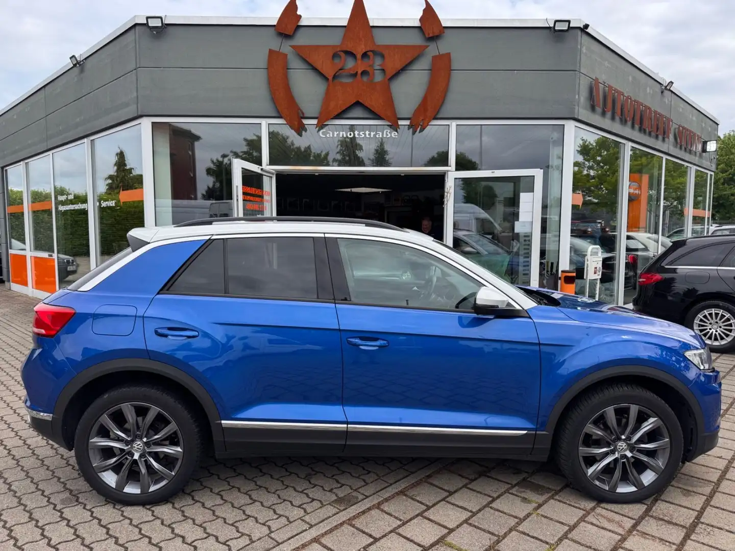 Volkswagen T-Roc Style ,AHK,Standh,ACC,Panorama Azul - 1