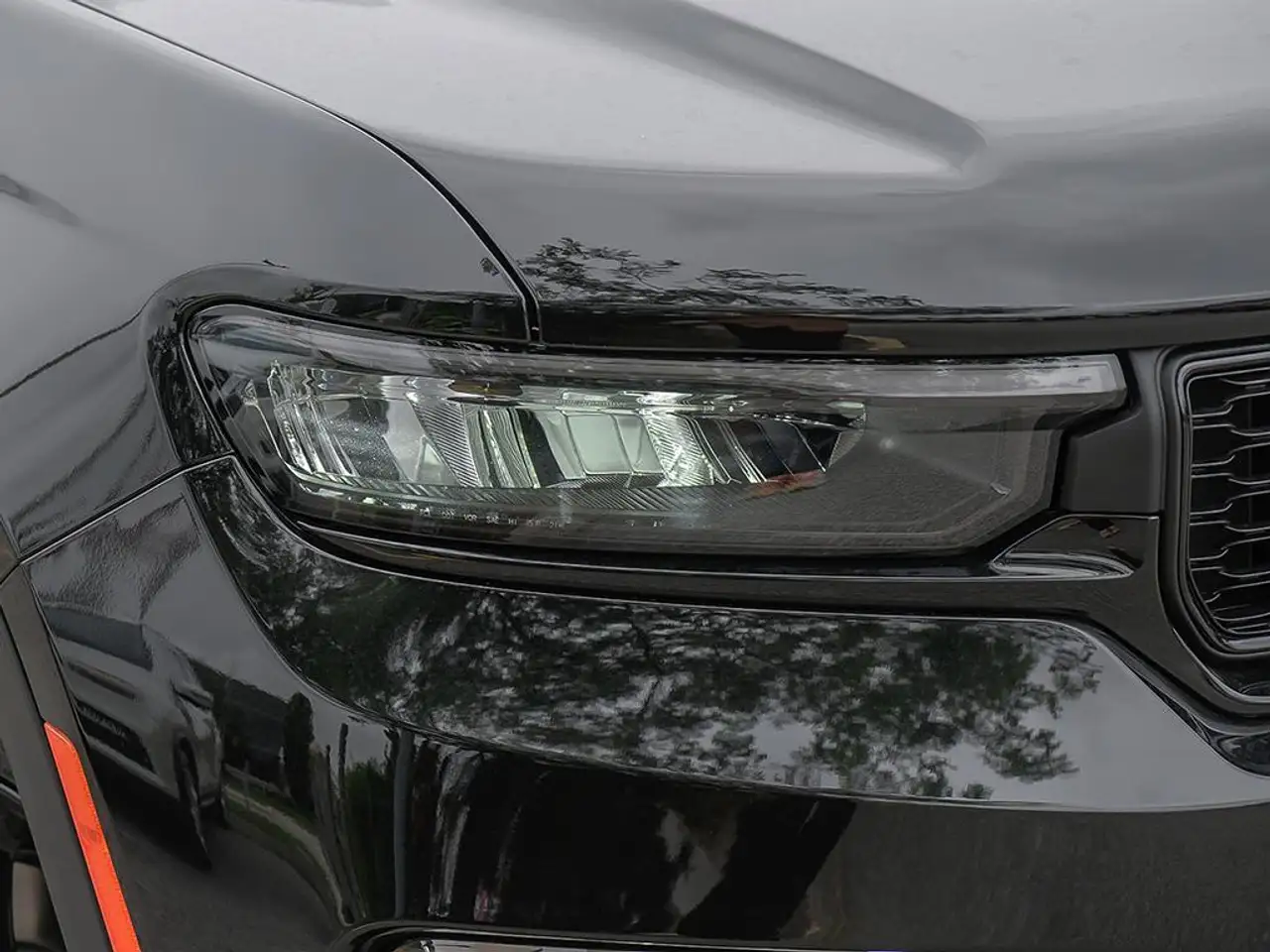 Jeep Grand Cherokee снимка Jeep Grand Cherokee