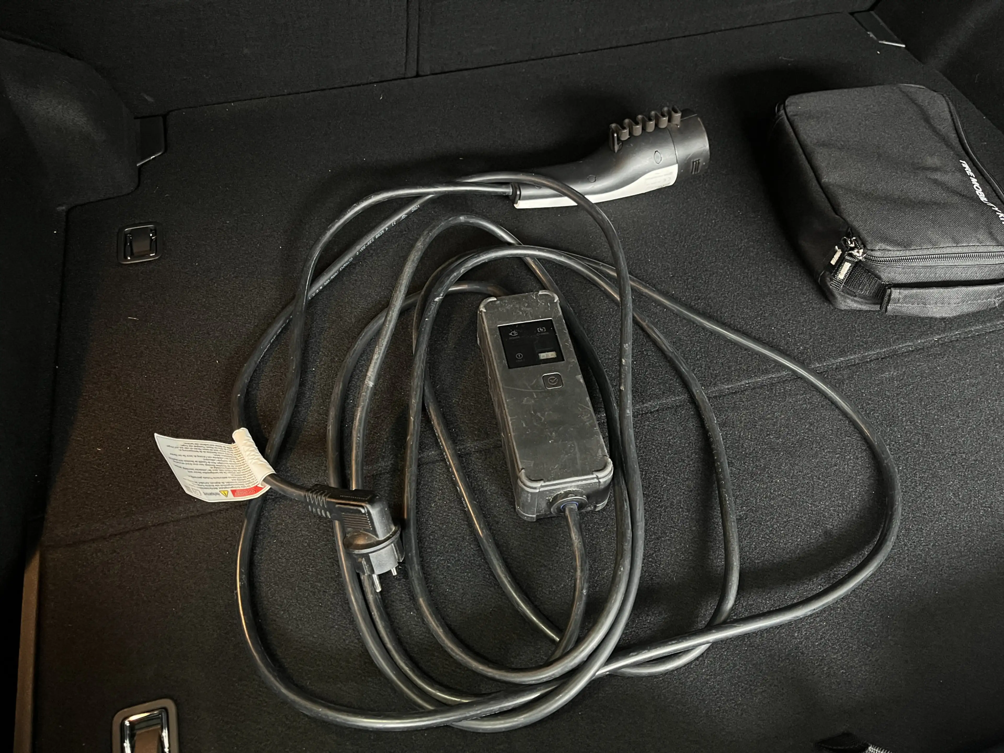 Kia XCeed 1.6 GDi PHEV PLUG-IN DynamicLine 1E EIGN/ECC/APPLE — photo 27