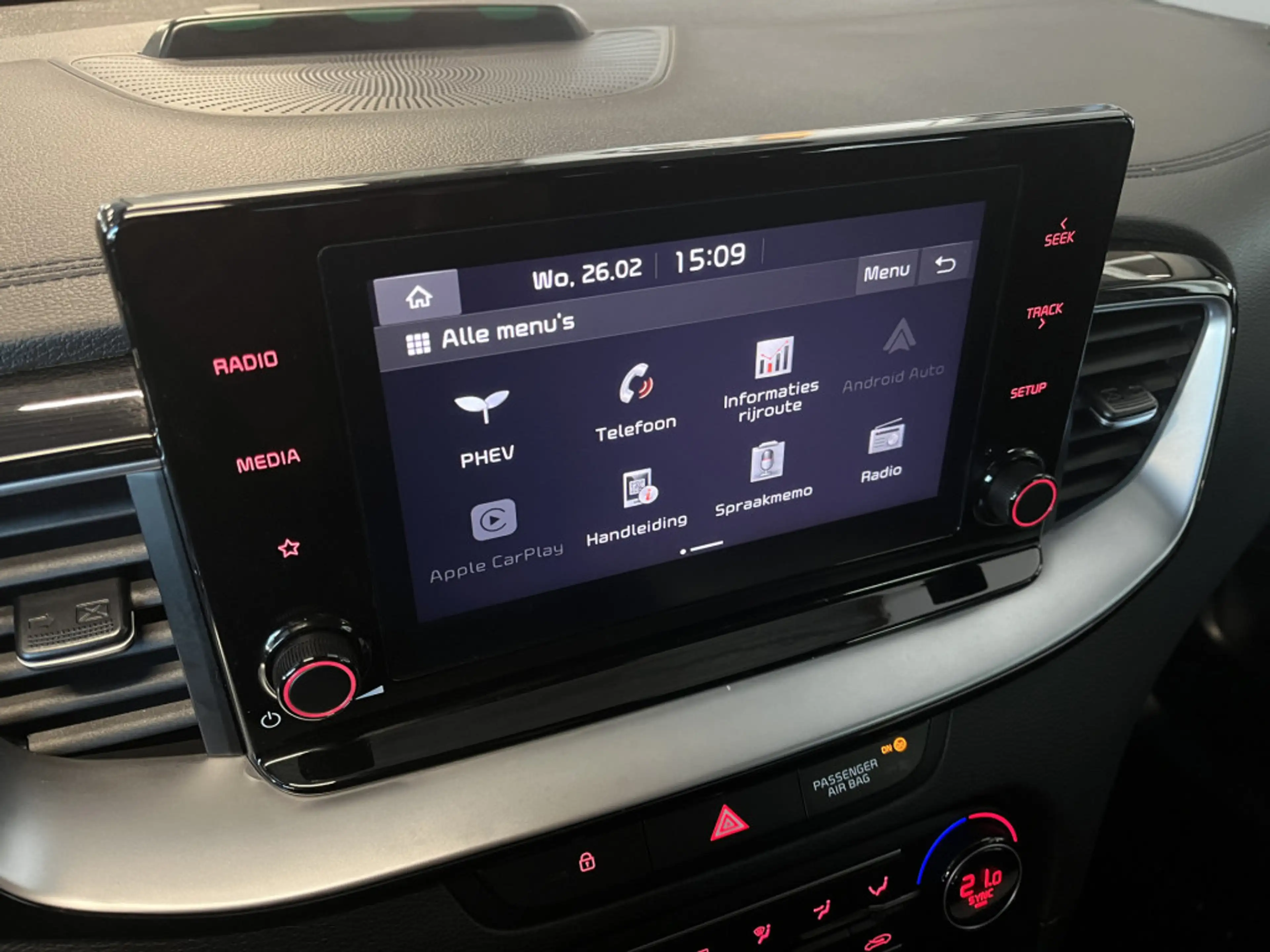 Kia XCeed 1.6 GDi PHEV PLUG-IN DynamicLine 1E EIGN/ECC/APPLE — photo 13