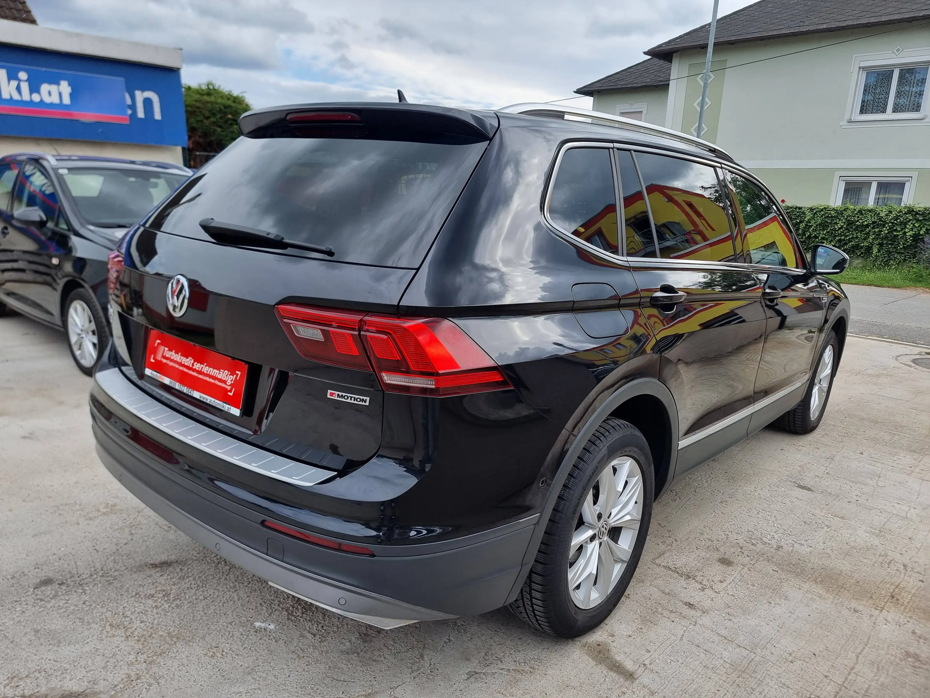 Volkswagen Tiguan Allspace Tiguan 2,0 TSI 4Motion Allspace Highline 7 Sitze DSG — photo 4