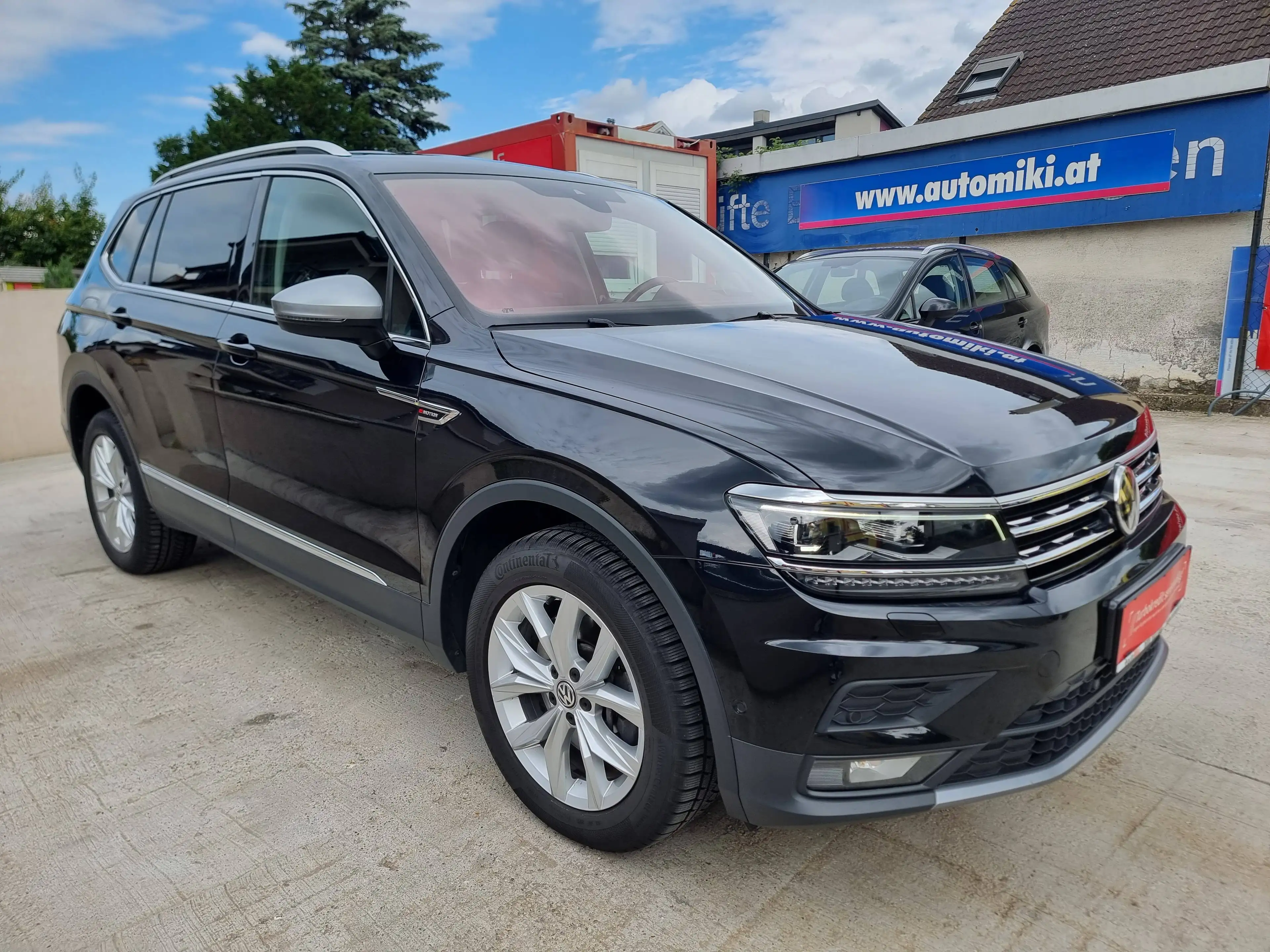 Volkswagen Tiguan Allspace Tiguan 2,0 TSI 4Motion Allspace Highline 7 Sitze DSG — photo 3