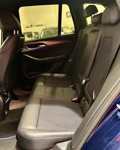 BMW X3 view 14