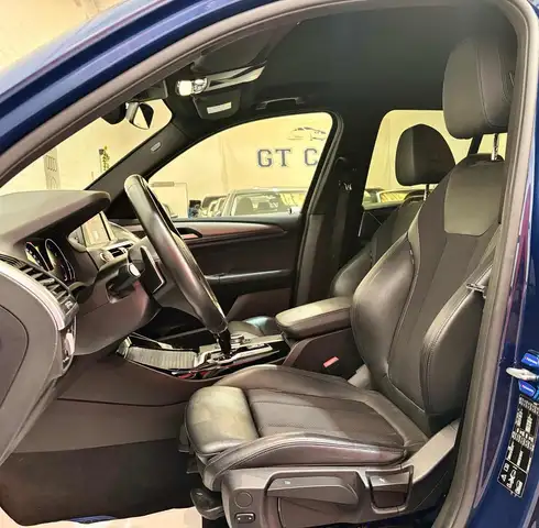 BMW X3 view 12