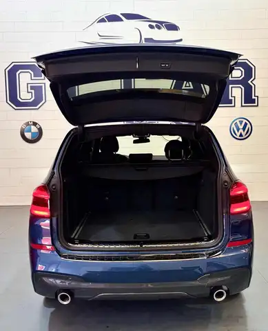 BMW X3 view 9