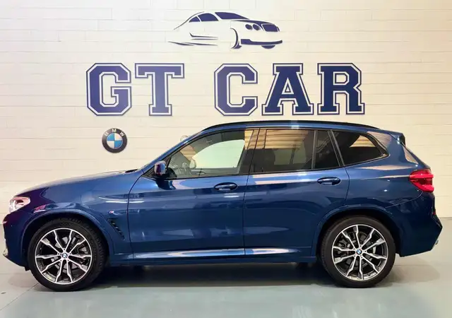 BMW X3 view 5
