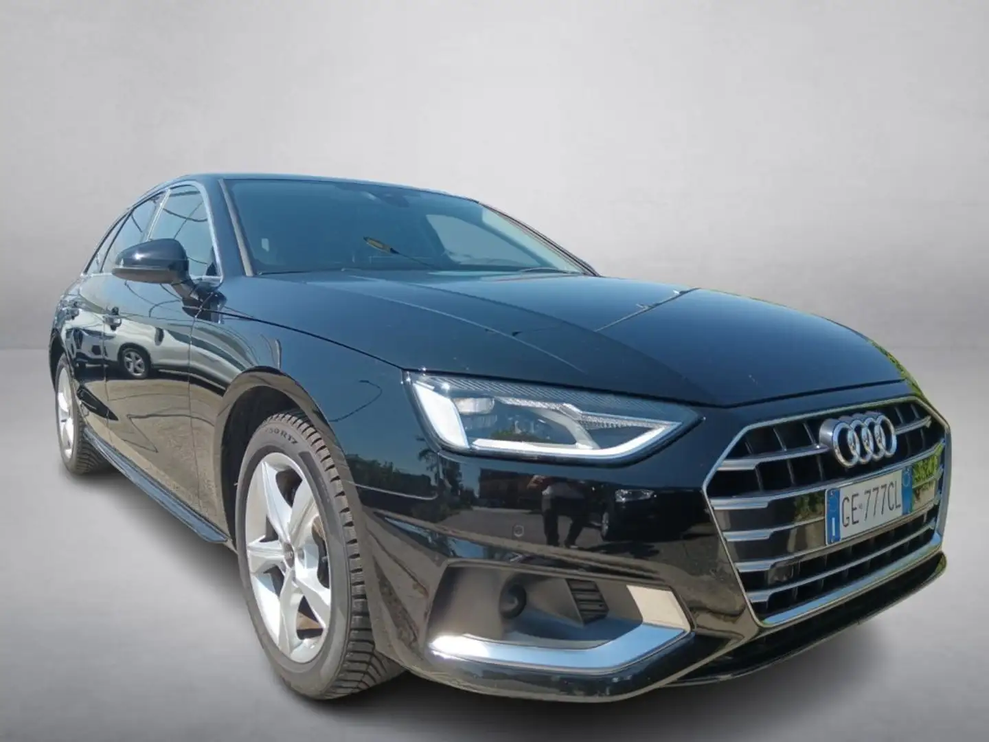 Audi A4 Avant 35 TDI/163 CV S tronic Business Advanced Nero - 1