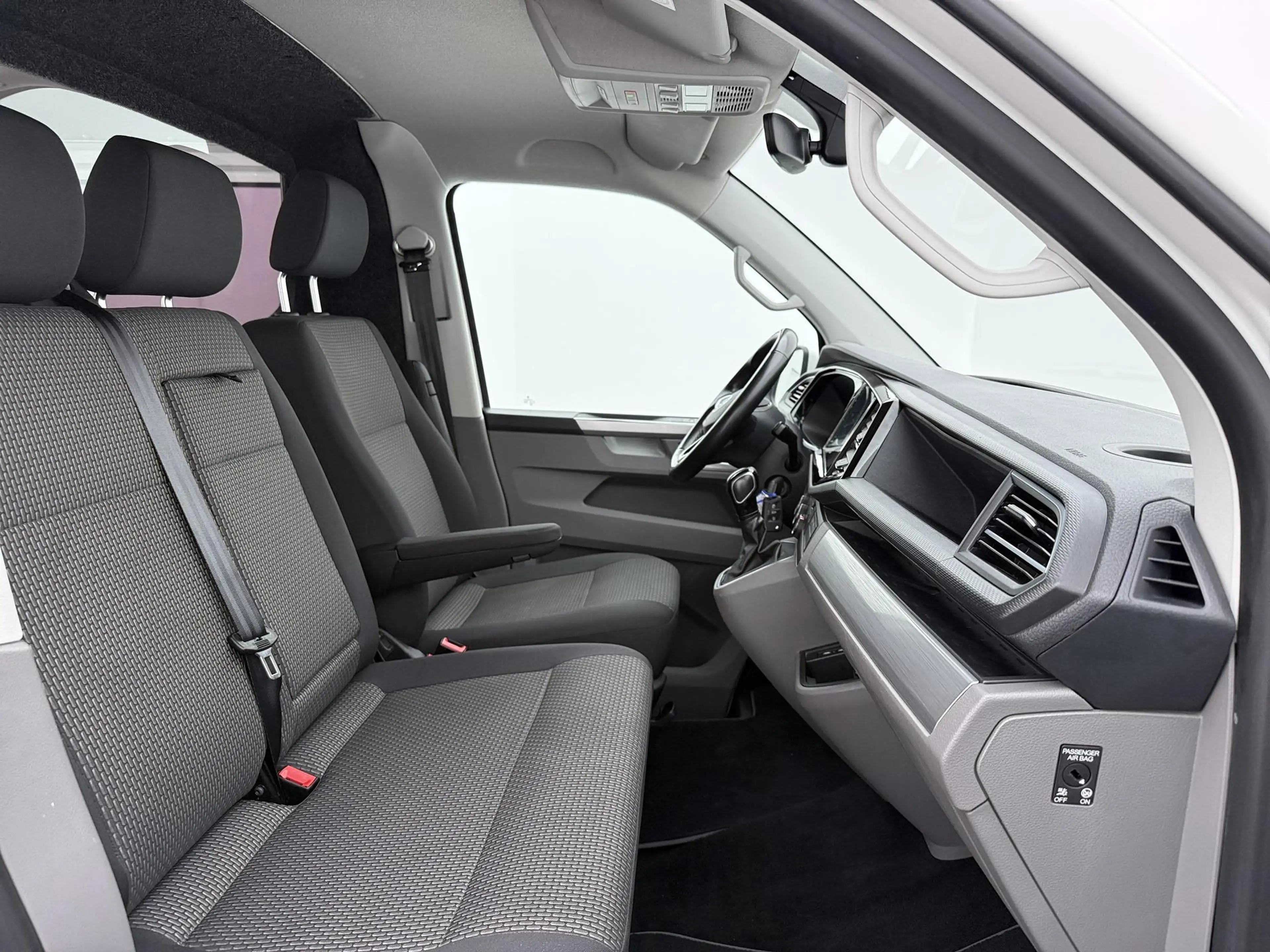 Volkswagen T6.1 Transporter Bedrijfswagens 2.0 TDI 150 PK 4 Motion DSG L2H1 28 — photo 11