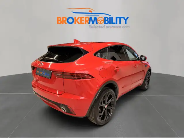 Jaguar E-Pace view 4