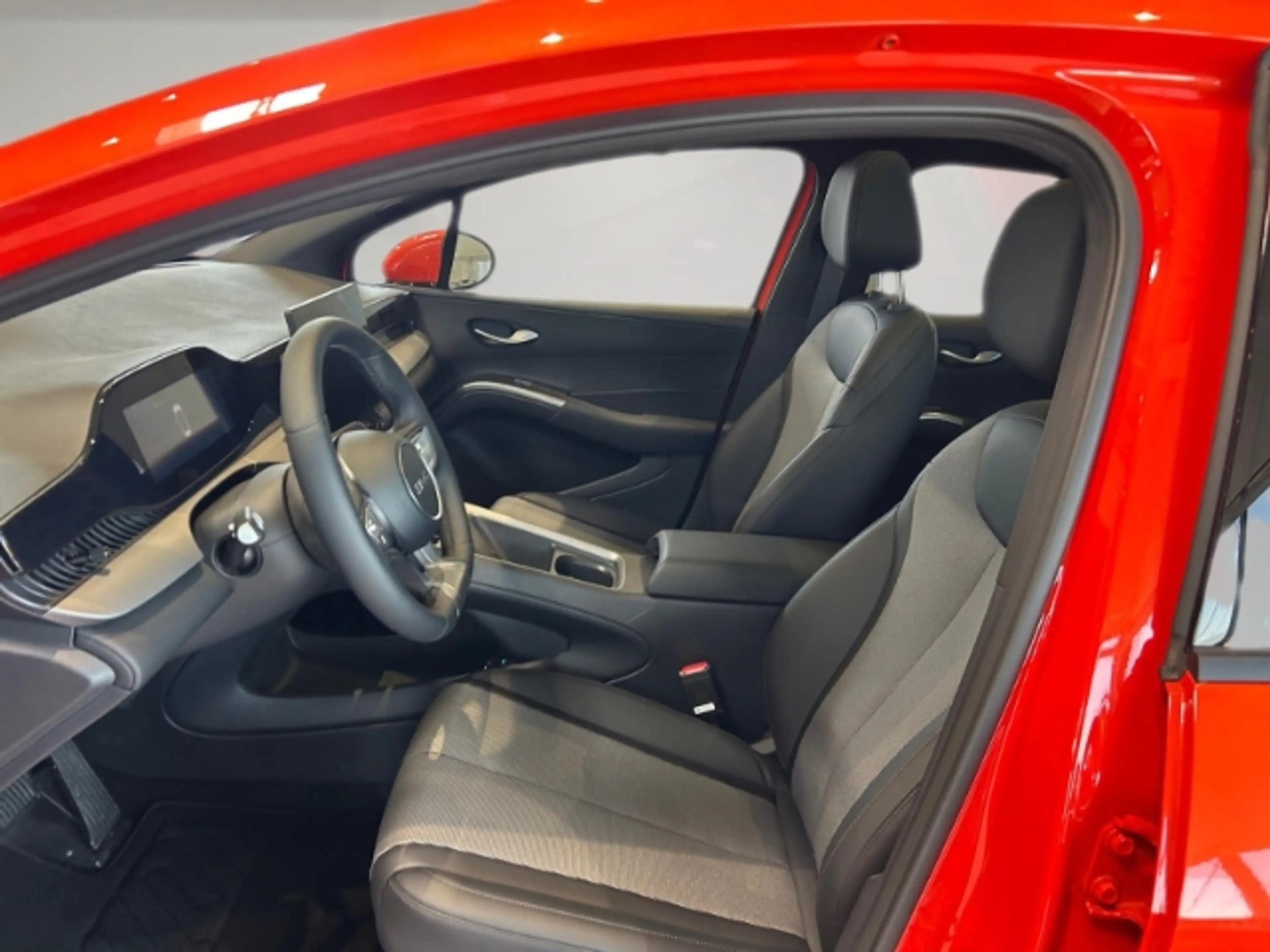 BYD Dolphin G DM-i Comfort 360Kamera/LED/HUD/Keyless — photo 7