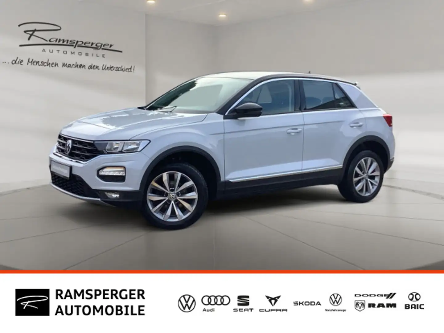 Volkswagen T-Roc 1.6 TDI Style AHK ACC Navi SHZ PDC Argent - 1