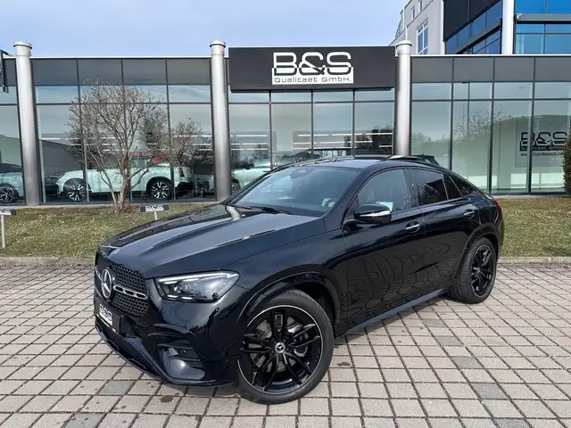 Mercedes-Benz Gle view 2