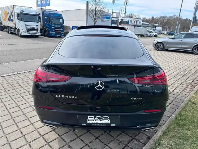 Mercedes-Benz Gle view 6