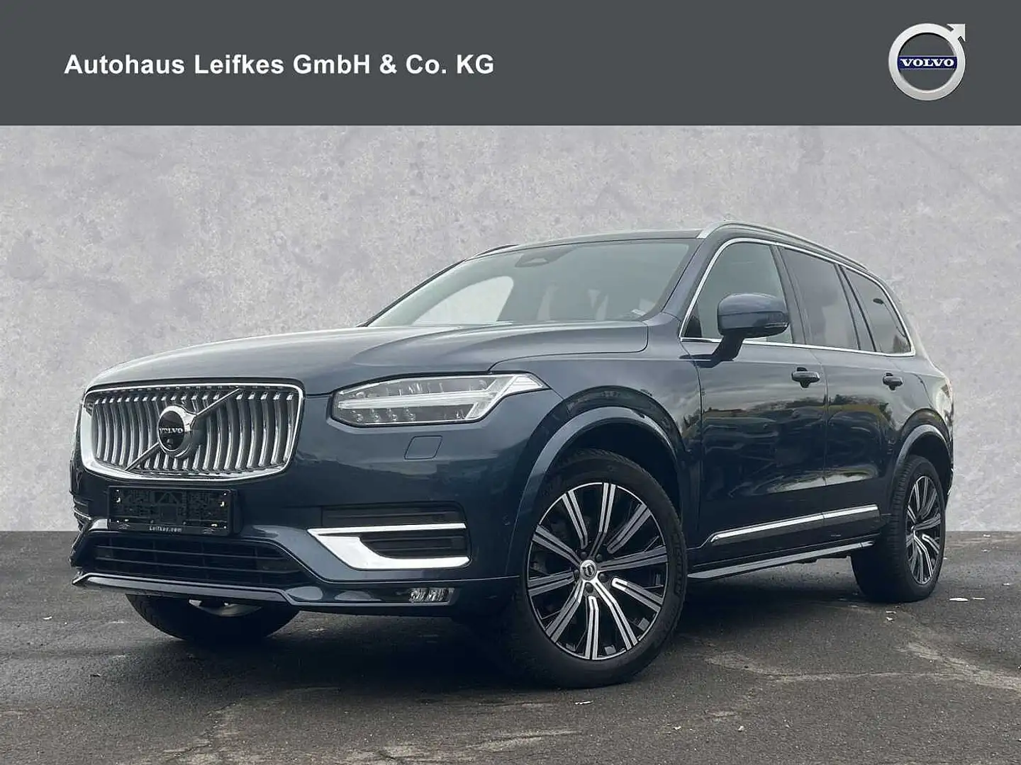 Volvo XC90 Diesel B5 D AWD Plus Bright Blau - 1