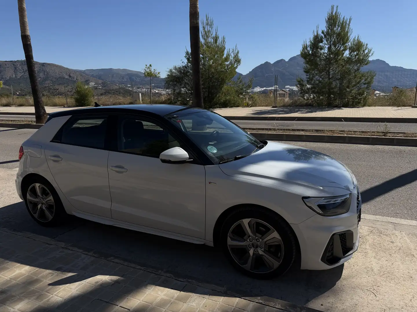 Audi A1 Sportback 30 TFSI S line - 2