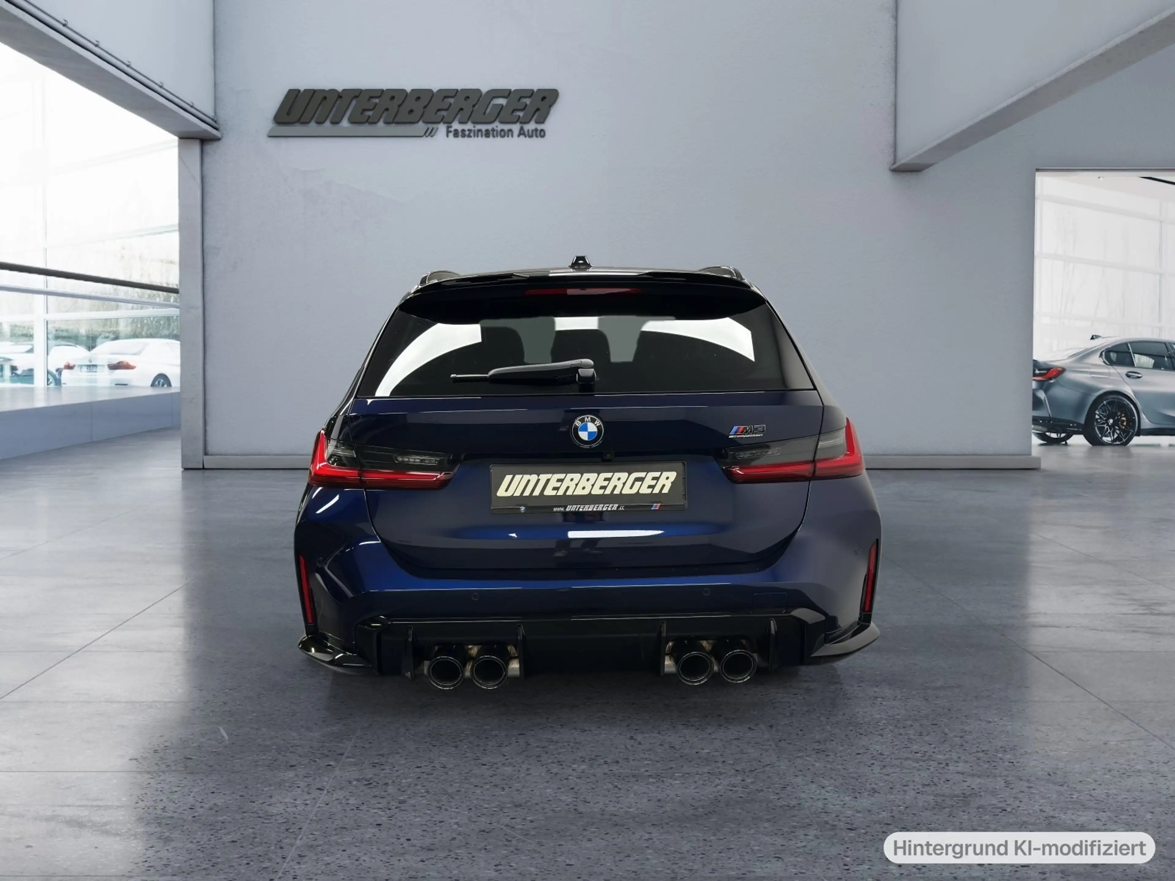 BMW M3 Competition M xDrive — photo 5